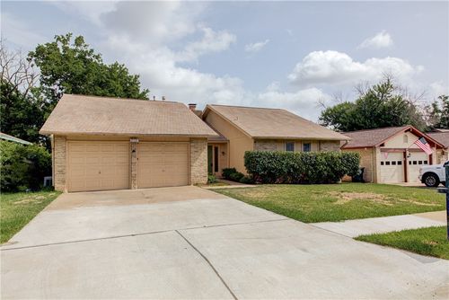 12012 Swallow Dr, Austin, TX, 78750-2119 | Card Image