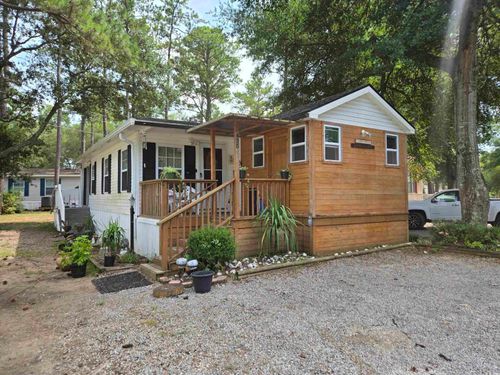 435 W Bank, Murrells Inlet, SC, 29576-8180 | Card Image