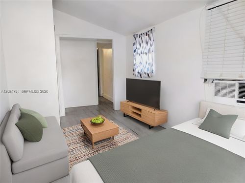 b-5647 Nw 5th Ct, Miami, FL, 33127-1541 | Card Image
