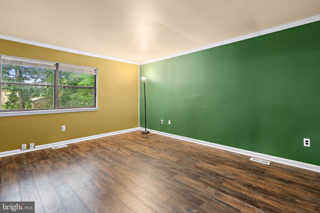 Residential in EDGEWOOD 2