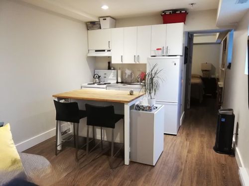 2016 East 7th Avenue Basement Suite, Vancouver, BC, V5N1S6 | Card Image