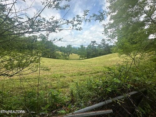 1123 Pleasant Ridge Rd, La Follette, TN, 37766-7022 | Card Image