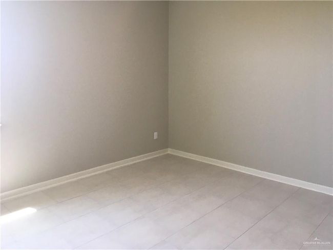 14119 Mylie Way, House other with 4 bedrooms, 3 bathrooms and 2 parking in McAllen TX | Image 13