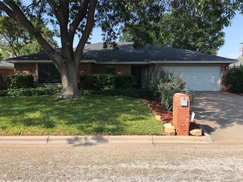 2618 Broken Bough Trl, Abilene, TX, 79606-3577 | Card Image