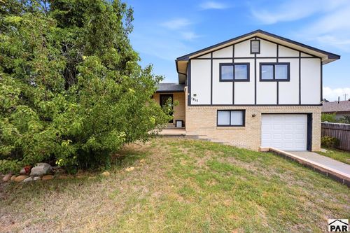 1817 Cimarron Ave, La Junta, CO, 81050-3445 | Card Image