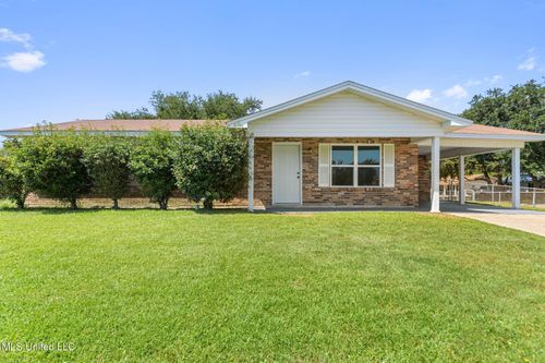 312 Springdale Cir, D'Iberville, MS, 39540-3733 | Card Image