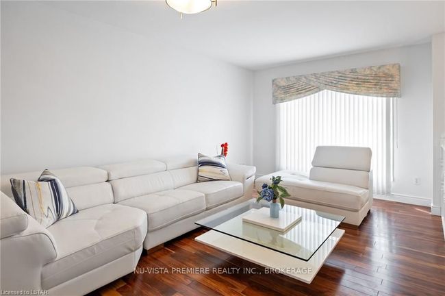 2812 Southridge St, House other with 4 bedrooms, 0 bathrooms and 2 parking in Windsor ON | Image 5