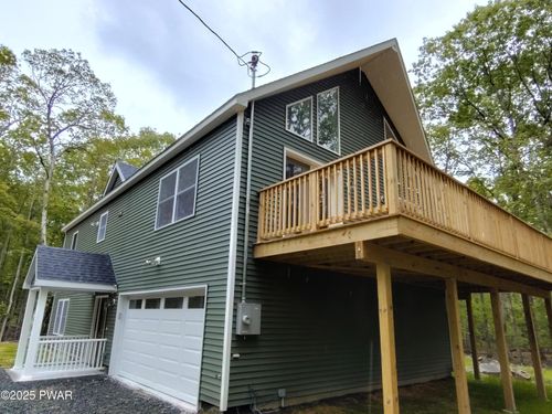 166 Seneca Dr, Milford, PA, 18337-9710 | Card Image