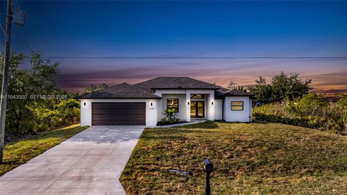 2709 58th St W, Lehigh Acres, FL, 33971-0904 | Card Image