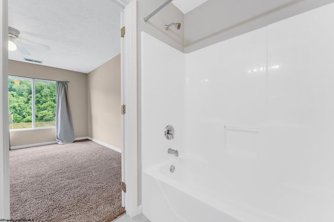 3208 - 3208 University Commons Dr, Condo with 4 bedrooms, 4 bathrooms and 3 parking in Star City WV | Image 18
