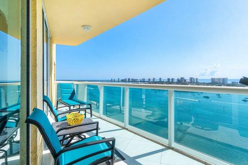 2307-2640 Lake Shore Dr, RIVIERA BEACH, FL, 33404-4665 | Card Image