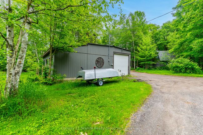 1553 Kushog Lake Rd, House other with 3 bedrooms, 1 bathrooms and 10 parking in Algonquin Highlands ON | Image 24