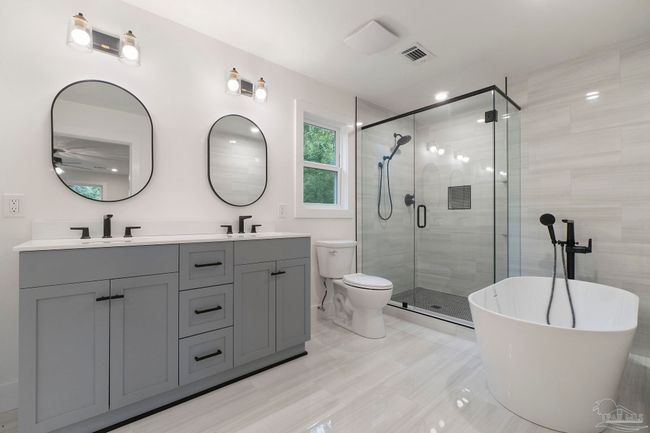 4636 Whisper Way, House other with 5 bedrooms, 4 bathrooms and 8 parking in Pensacola FL | Image 25