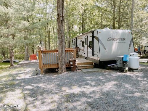 121 Birchy Brook Dr, Milford, PA, 18337-4093 | Card Image