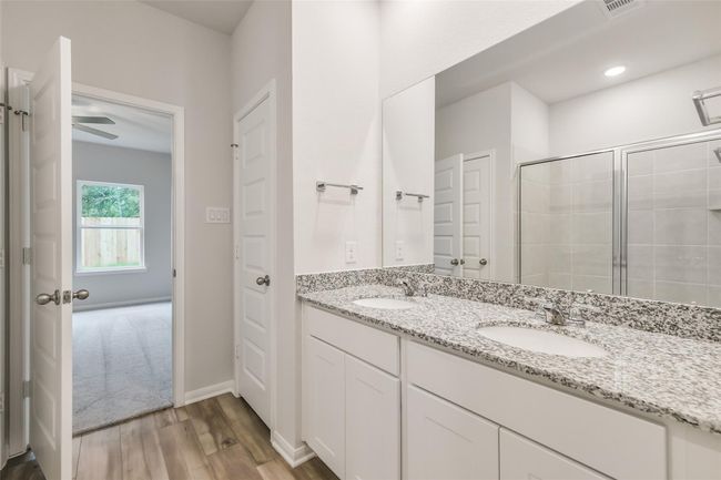 2101 Caney Creek Ln, House other with 5 bedrooms, 4 bathrooms and 2 parking in Conroe TX | Image 19