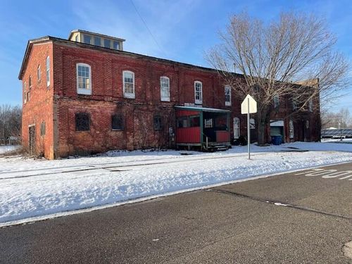 50 Bennett St, Coldwater, MI, 49036-2219 | Card Image