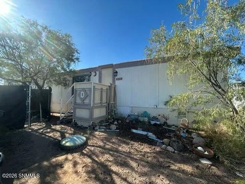 8330 Se Warm Springs Road, Deming, NM, 88030 | Card Image
