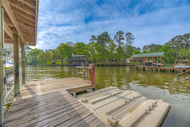 220 Harbor Dr, House other with 3 bedrooms, 2 bathrooms and 2 parking in Onalaska TX | Image 27