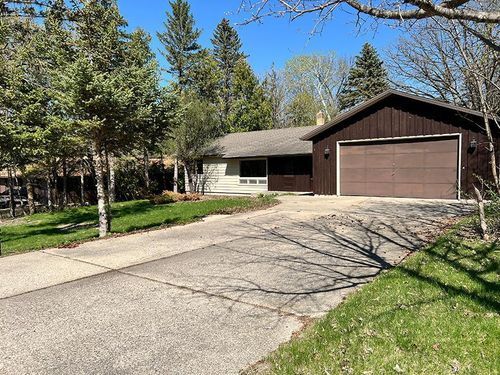 1313 Corbett Rd, Detroit Lakes, MN, 56501-4201 | Card Image