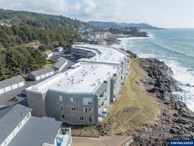 1113 N Highway 101, Condo with 1 bedrooms, 2 bathrooms and null parking in Depoe Bay OR | Image 28
