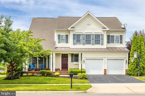 19194 Coton Hall St, LEESBURG, VA, 20176-3815 | Card Image