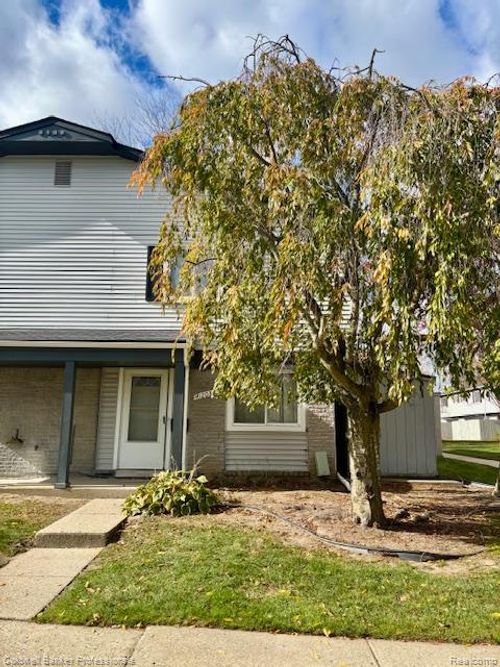 41203 S Woodbury Green Dr, Van Buren Township, MI, 48111-3029 | Card Image