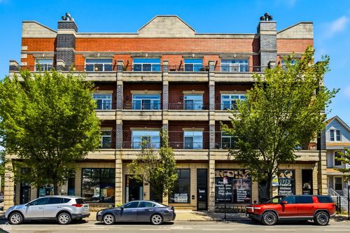 2-f-4231 N Kedzie Ave, Chicago, IL, 60618-2401 | Card Image
