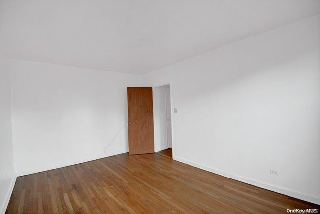 Bedroom | Image 15