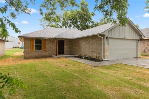 410 Grove Street, Perry, OK, 73077 | Card Image