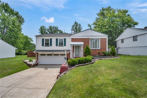 23100 Cannon Rd, Bedford Heights, OH, 44146-1624 | Card Image