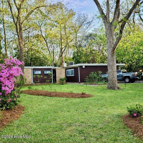 4507 Country Club Rd, Trent Woods, NC, 28562-7623 | Card Image