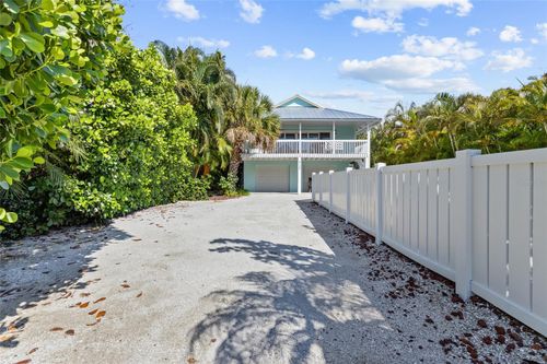 315 Spring Ave, ANNA MARIA, FL, 34216 | Card Image