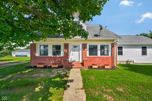 6463 S 125 W, Trafalgar, IN, 46181-9102 | Card Image