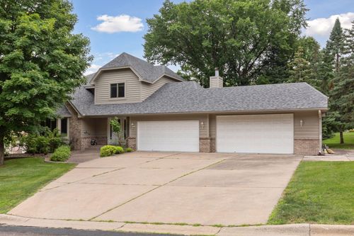 14733 Innsbrook Cir, Burnsville, MN, 55306-6461 | Card Image