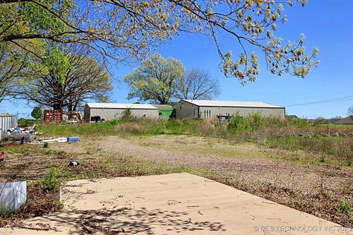 468768 E 840 Rd, Stilwell, OK, 74960-4891 | Card Image