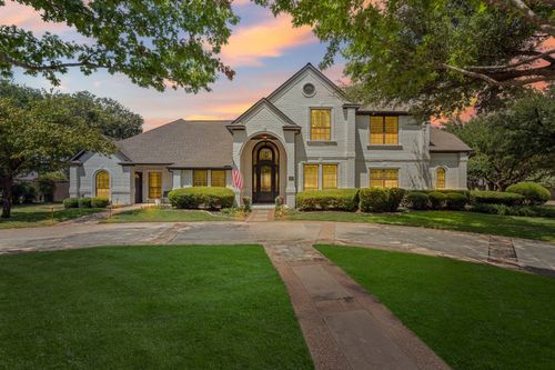 1407 Northridge Dr, Southlake, TX, 76092-8333 | Card Image