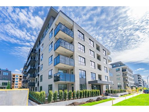 607-15735 85 Avenue, Surrey, BC, V4N6Z1 | Card Image