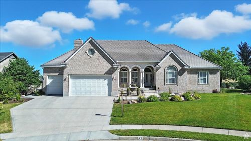 27 Canterbury Ln, Logan, UT, 84321-6714 | Card Image