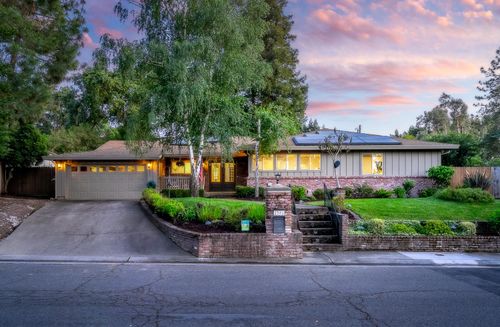 1561 Elsdon Circle, Carmichael, CA, 95608 | Card Image