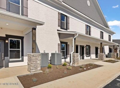 g-4411 Legends Way, Maryville, TN, 37801-9606 | Card Image