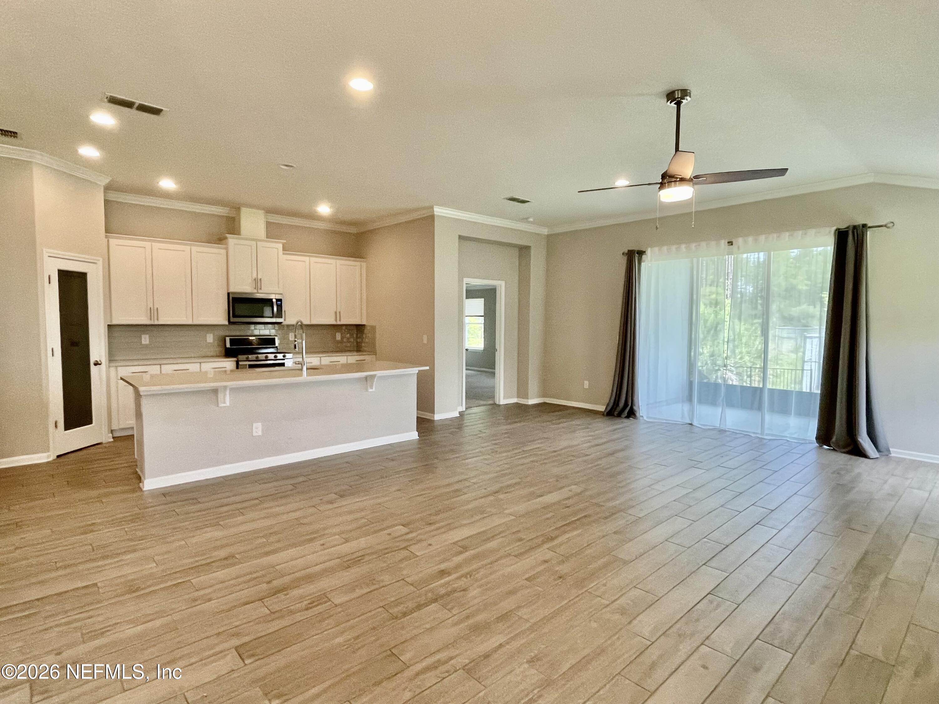 Residential Lease in St. Johns 2