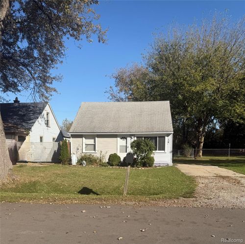 14643 Banner St, Taylor, MI, 48180-4647 | Card Image