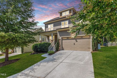 6439 Grassy Knoll Ln, Raleigh, NC, 27616-8875 | Card Image