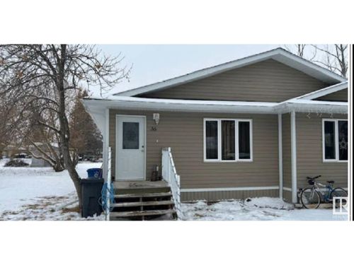 320 7 Ave Ne, Three Hills, AB, T0M | Card Image