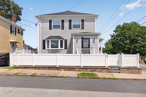 208 Hudson St, Fall River, MA, 02720-7109 | Card Image