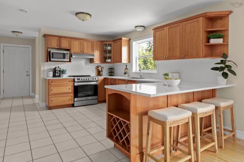 766 Westwood Blvd, Upper Tantallon, NS, B3Z0B1 | Card Image