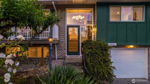 18025 70th Pl W, Edmonds, WA, 98026-5608 | Card Image