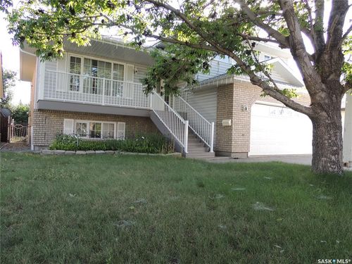 1363 Nicholson Rd, Estevan, SK, S4A2M7 | Card Image
