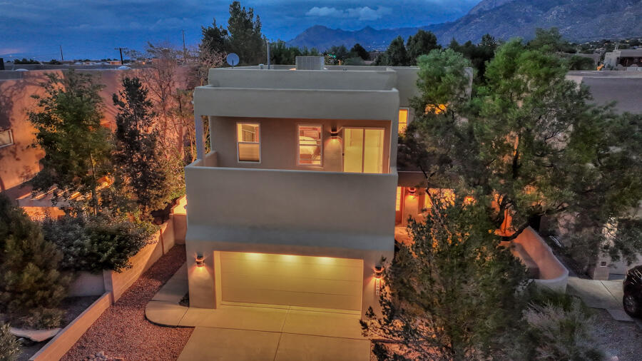Sandia Ridge Pl, Albuquerque, NM 87111