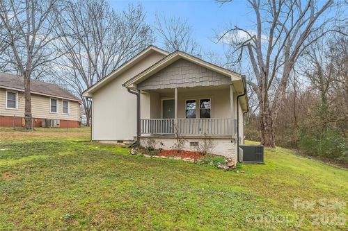 500 3rd St, Stanley, NC, 28164-1513 | Card Image